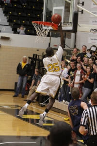 Wayne State College - Men's Basketball Camps